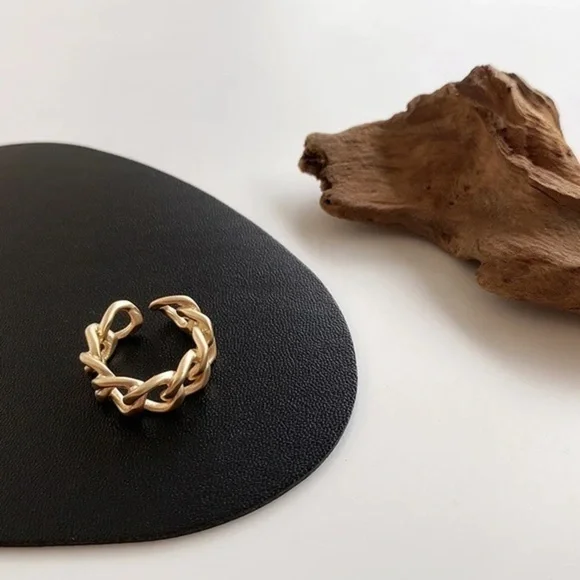 NEW Matte Gold Link Chain Ring - Picture 3 of 3